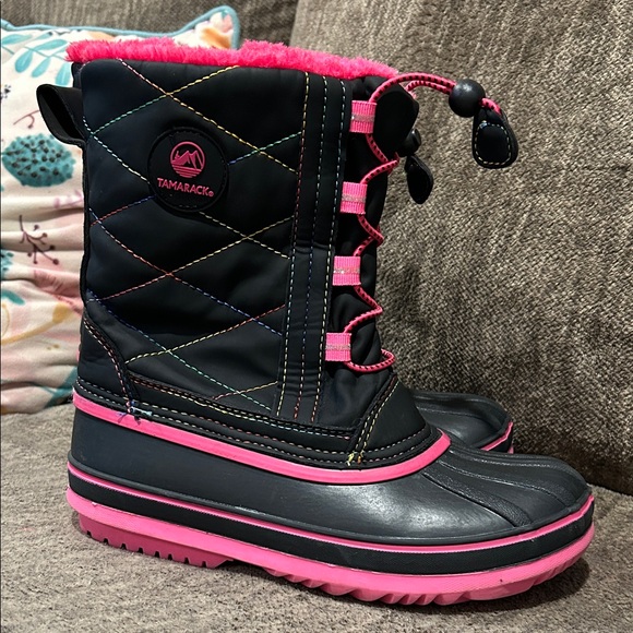 Tamarack Other - Tamarack Black and Pink Winter Boots Kids 4
